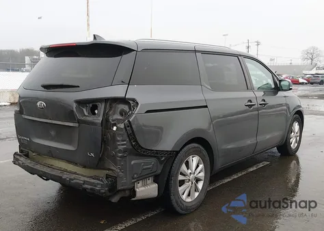 2017 Kia Sedona Lx z USA, uszkodzony, nr VIN KNDMB5C14H6338345